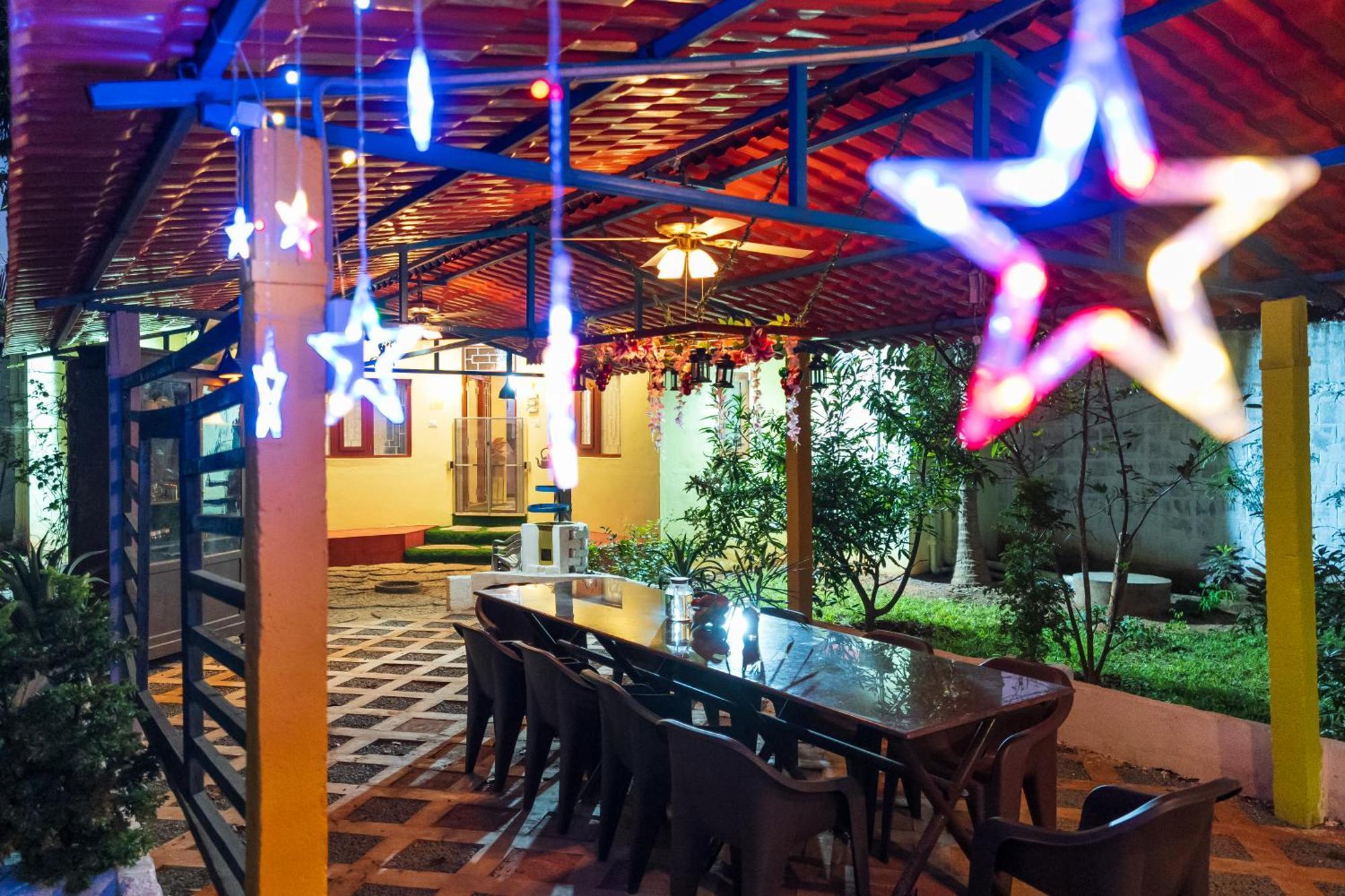 Ntr Garden Hotel Ауровил Екстериор снимка