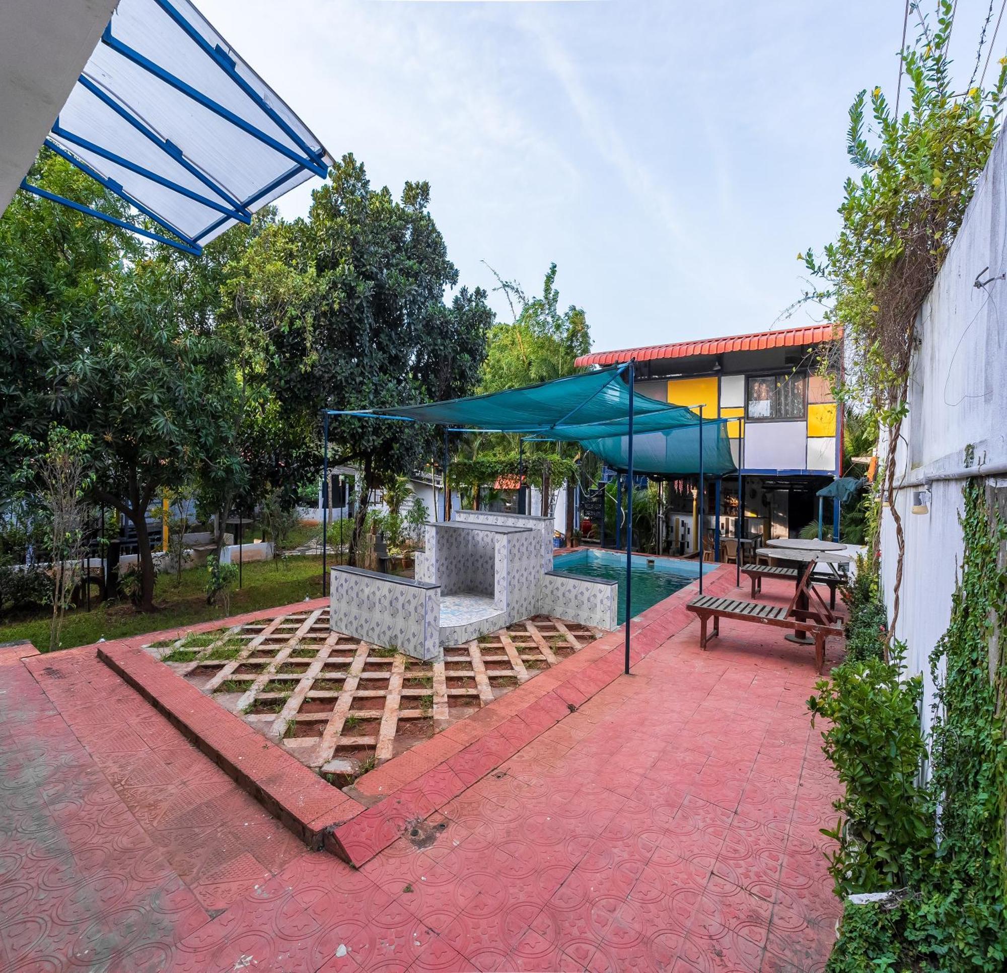Ntr Garden Hotel Ауровил Екстериор снимка